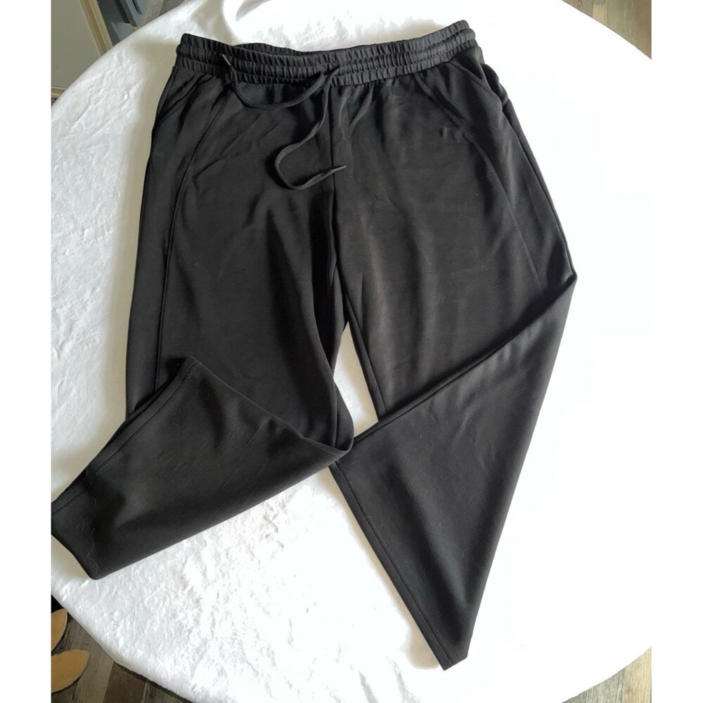 Maurices, black scuba cloud, Capri pants sz XL
